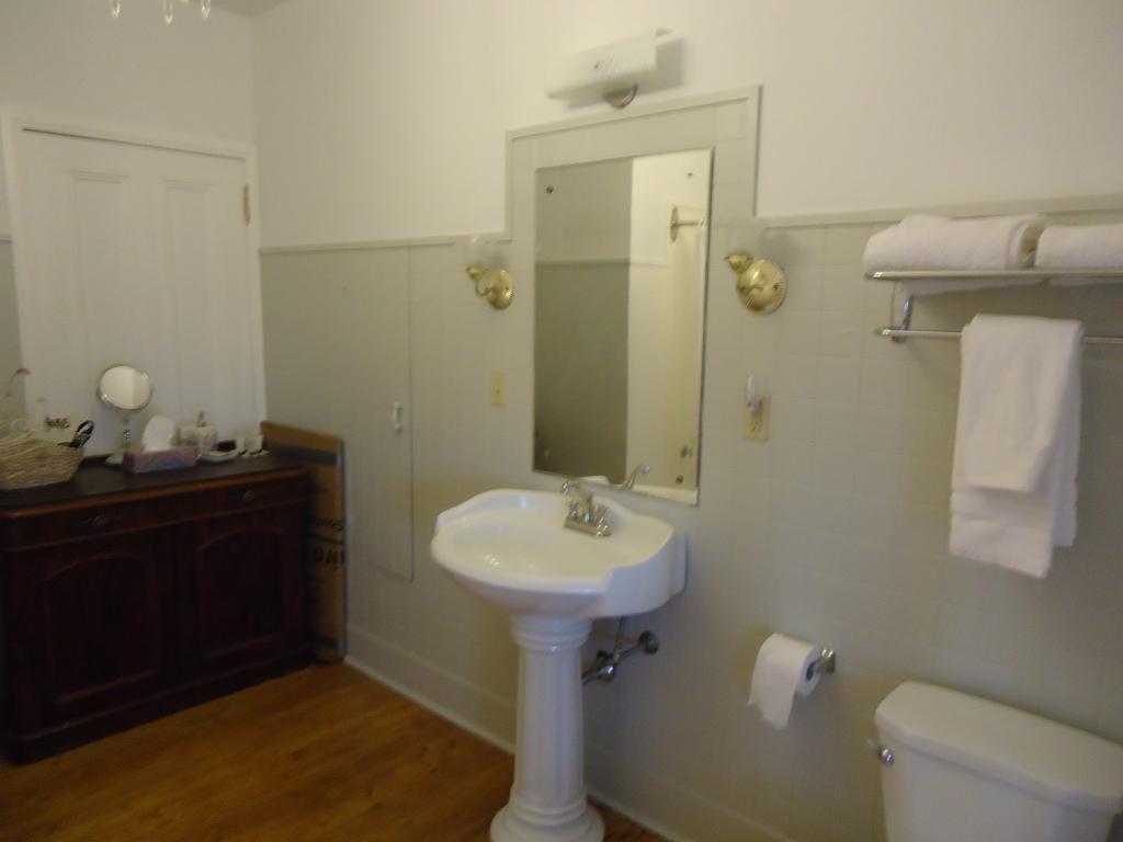 Governor'S Mansion Inn Miramichi Rom bilde