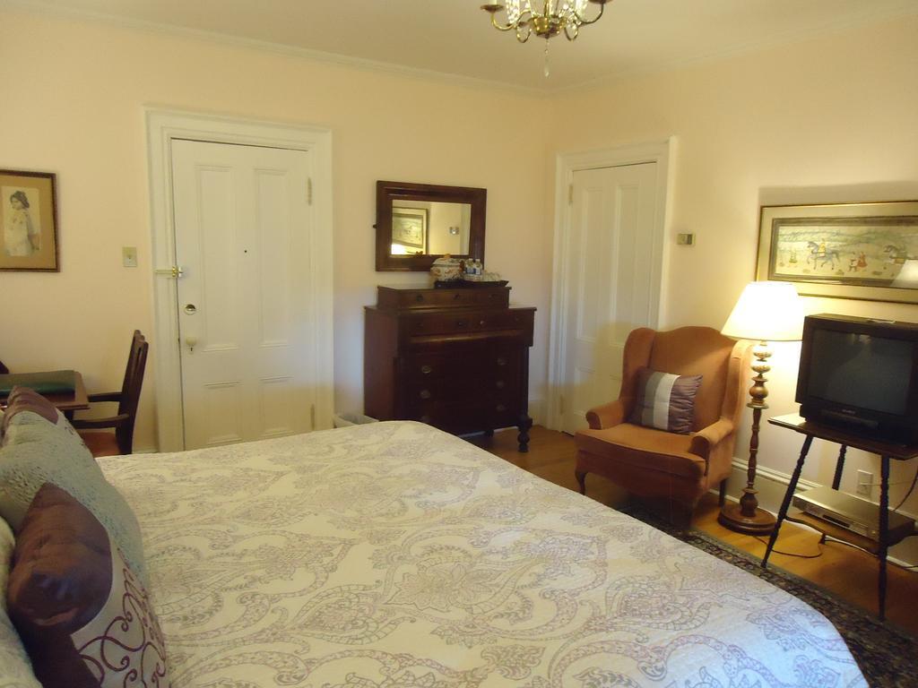 Governor'S Mansion Inn Miramichi Rom bilde