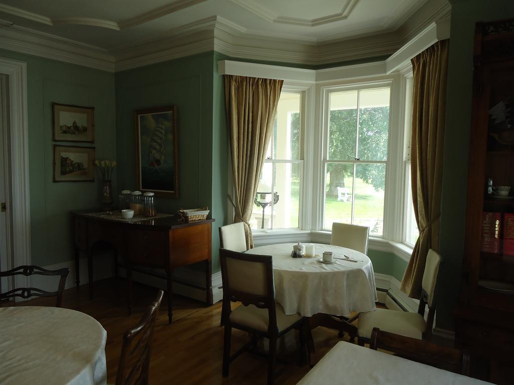 Governor'S Mansion Inn Miramichi Eksteriør bilde