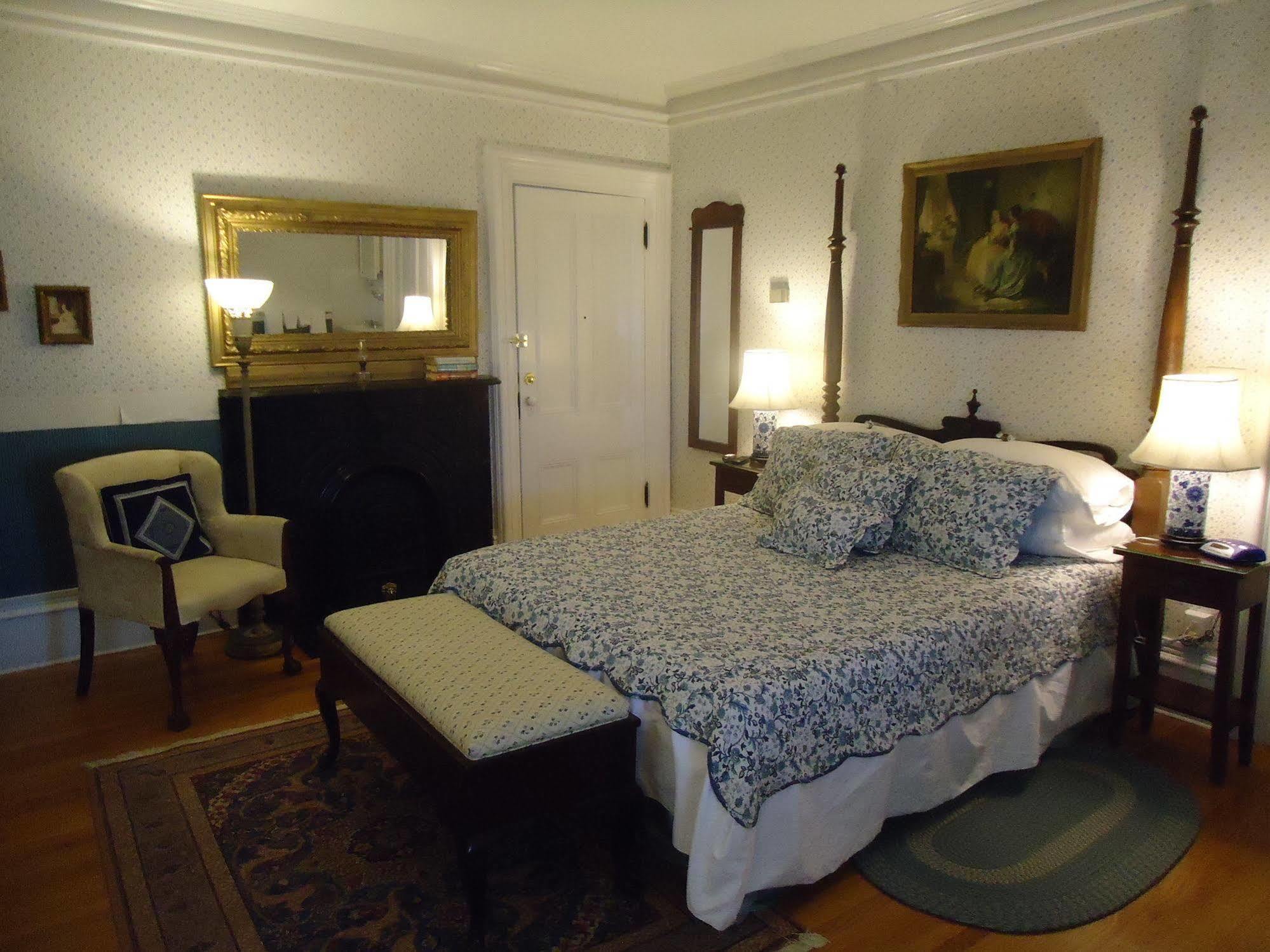 Governor'S Mansion Inn Miramichi Eksteriør bilde